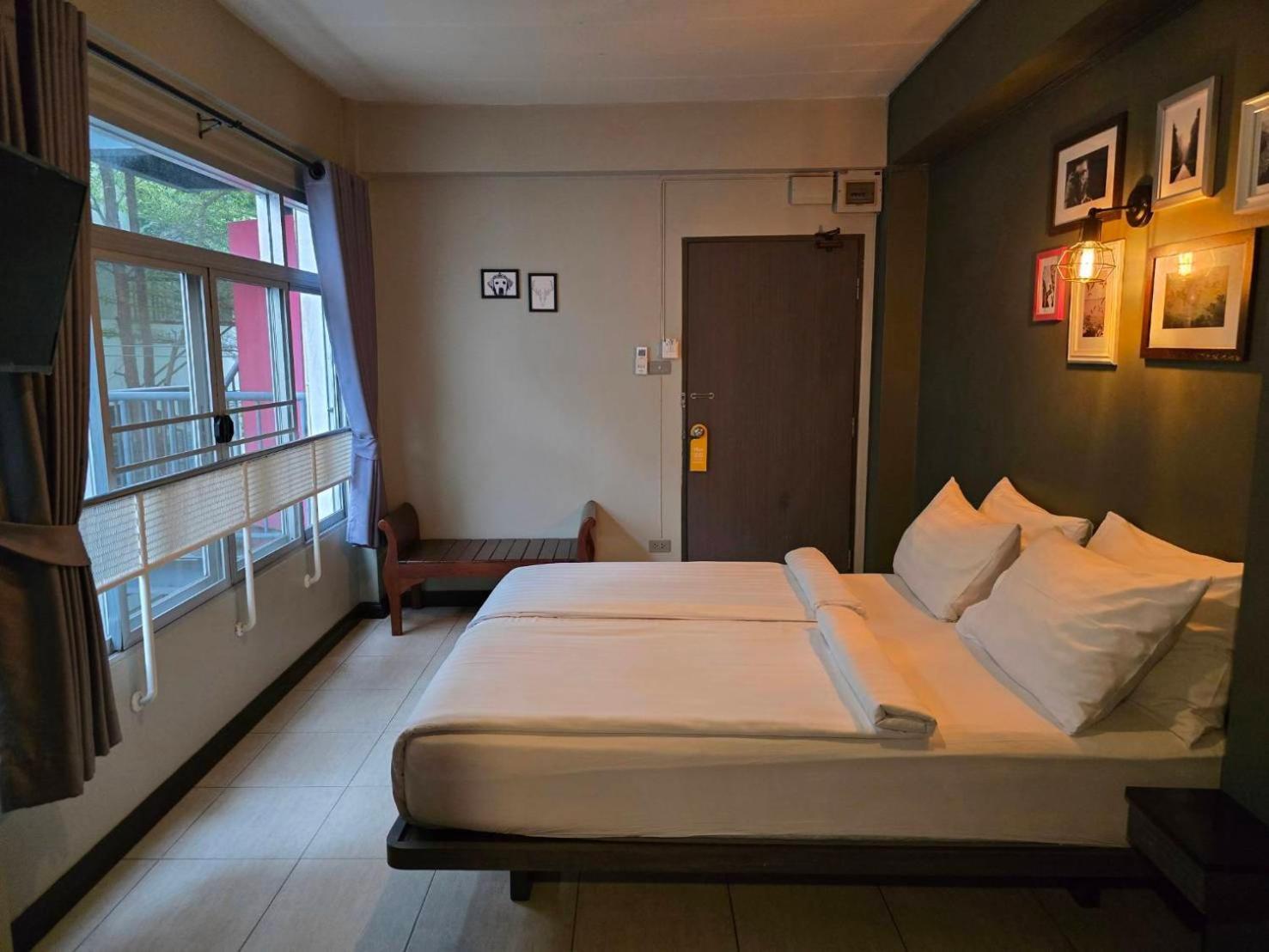 Hotel Bbhouse Rambuttri 2 Bangkok Exterior foto